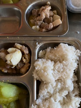 Bữa trưa học sinh ngày 10/9/2026
